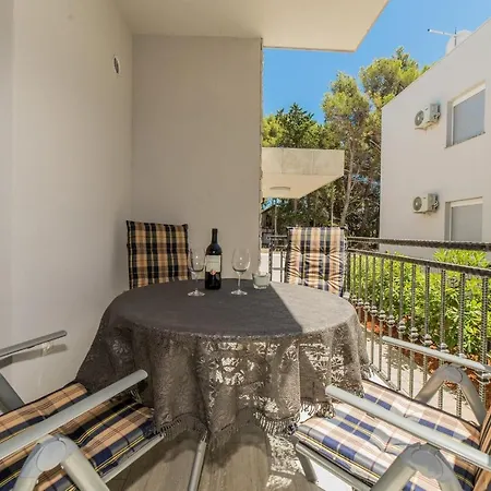 Stichling Apartment *